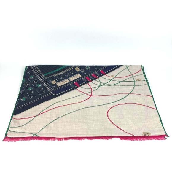 HERMES Cream Silk Scarf - Picture 13 of 15